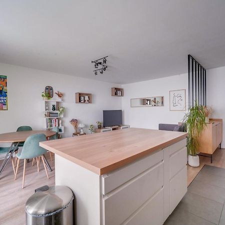 Pleasant Flat In Bordeaux With Terrace And Parking Lägenhet Exteriör bild
