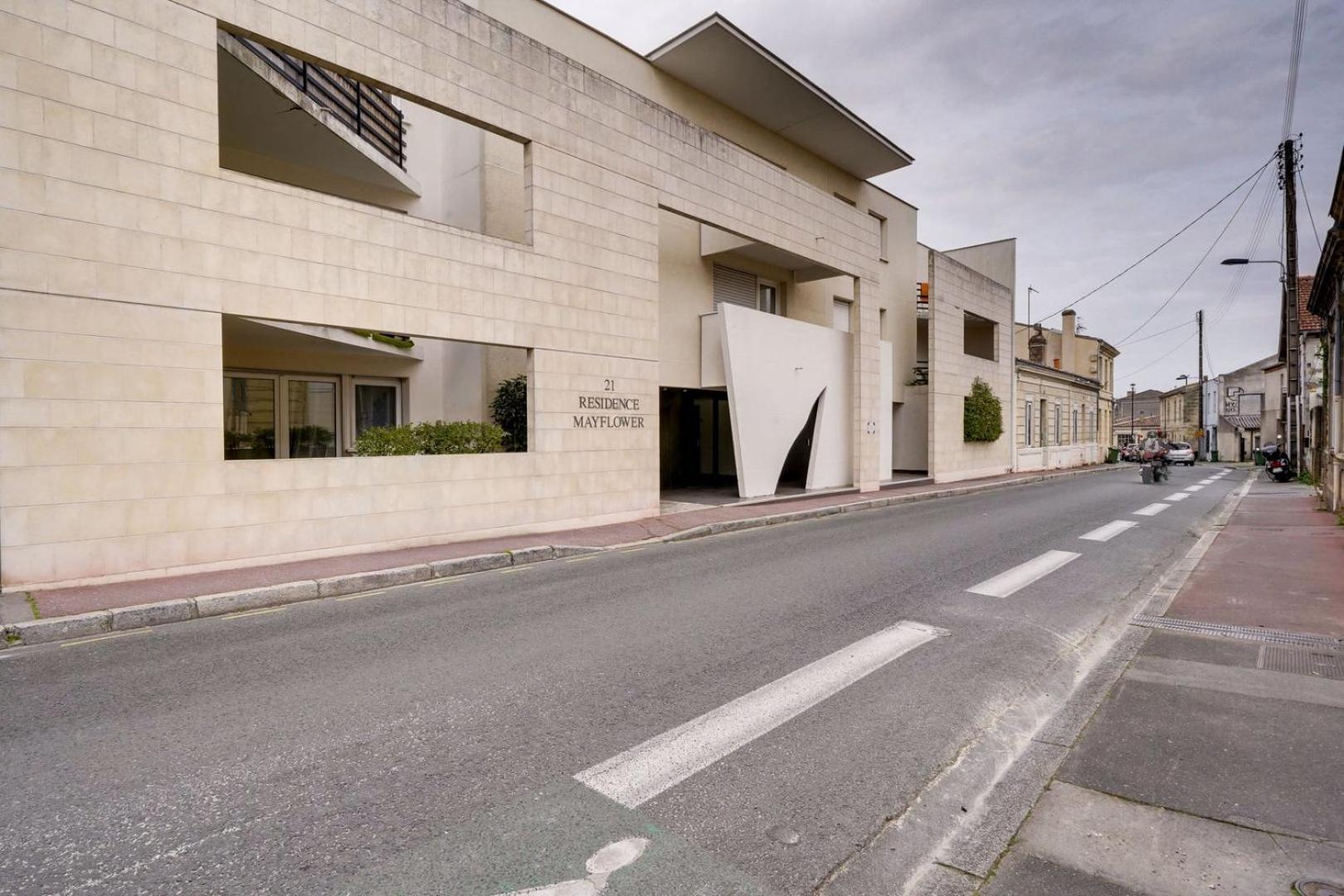 Pleasant Flat In Bordeaux With Terrace And Parking Lägenhet Exteriör bild
