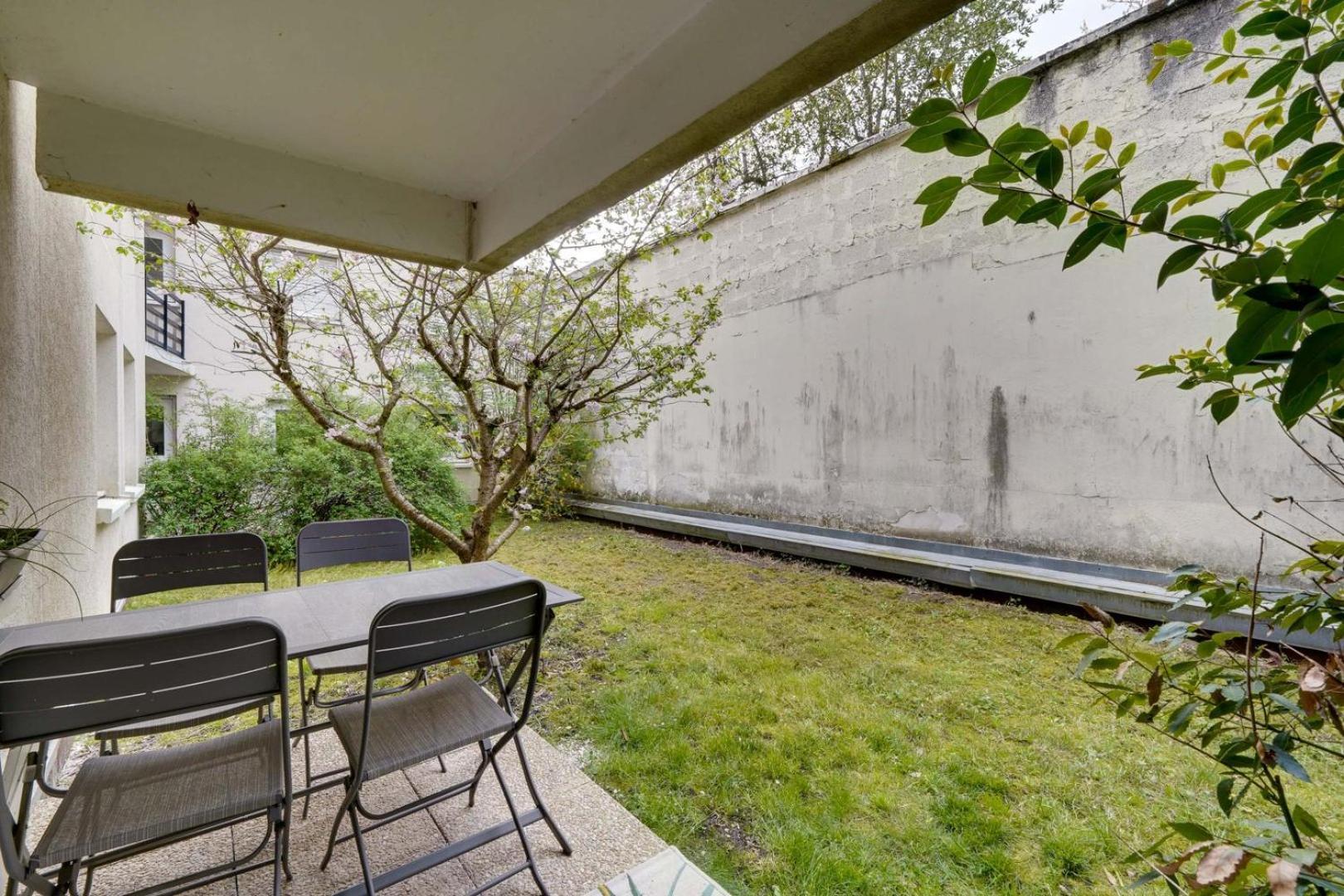 Pleasant Flat In Bordeaux With Terrace And Parking Lägenhet Exteriör bild